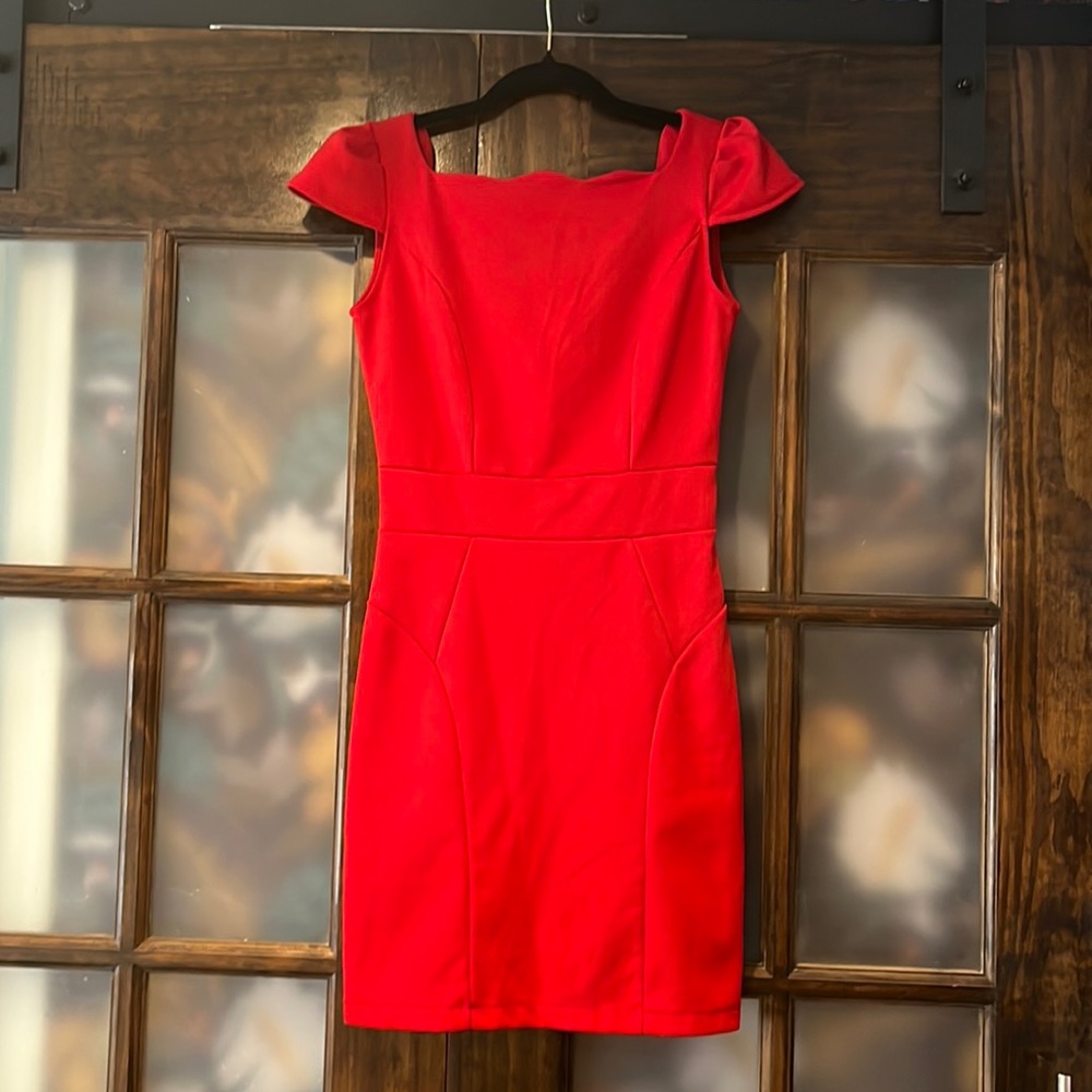 Scalloped top puff cap sleeve sexy sweet red mini dress Small